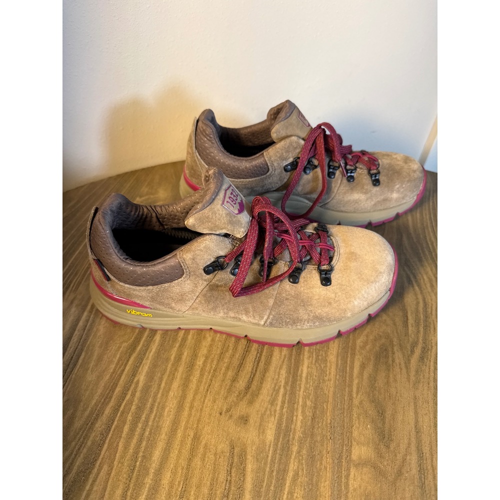 Danner Mountain 600 Low Hiking Shoes Women 9.5 Taupe Plum Gray Waterproof Vibram - Picture 3 of 10